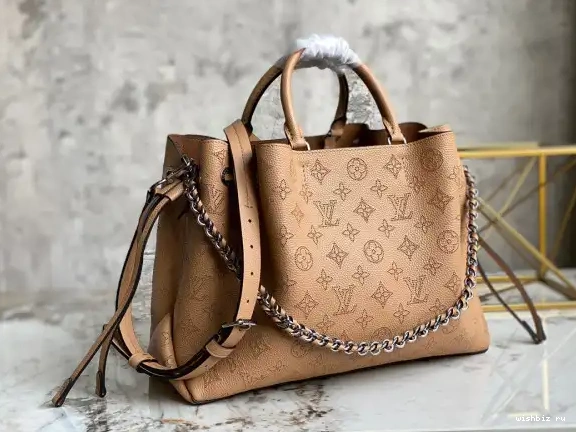 WIS LOUIS VUITTON TOTE BELLA 0506